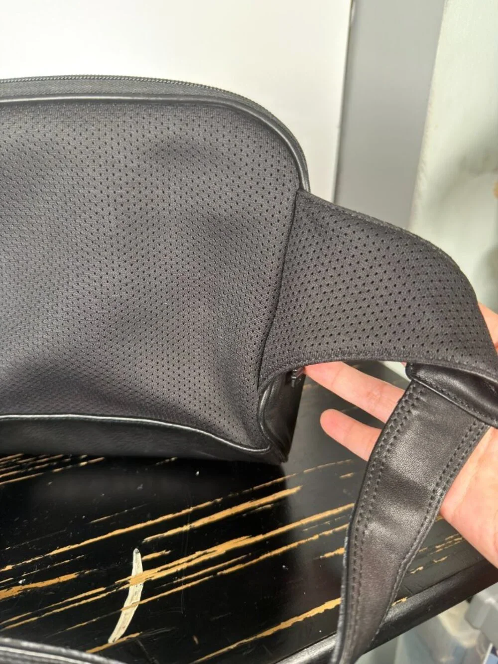 TUMI Leather Waist Belt Bag Black
